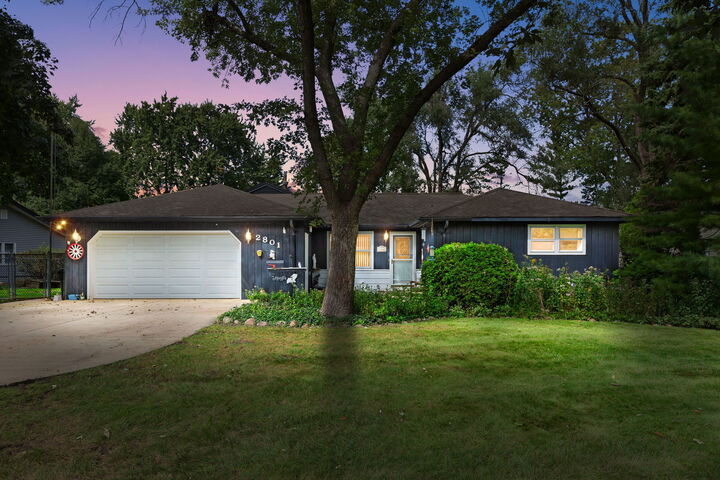 Property Photo: