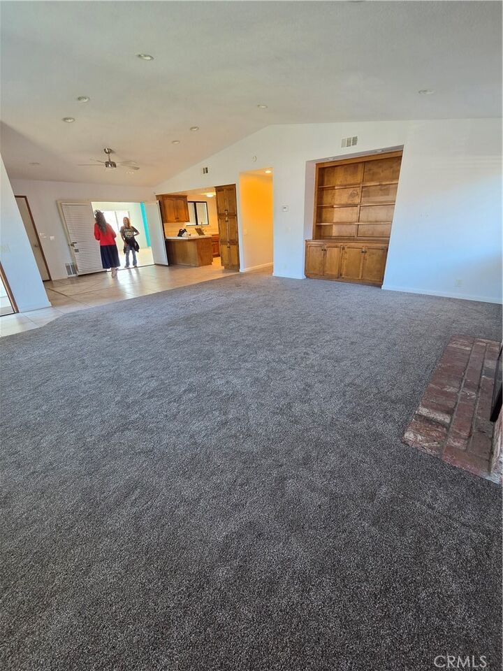Property Photo:  696 Tilia Street  CA 93455 