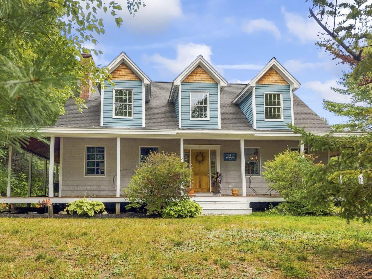 Property Photo:  19 Glen Road  ME 04037 