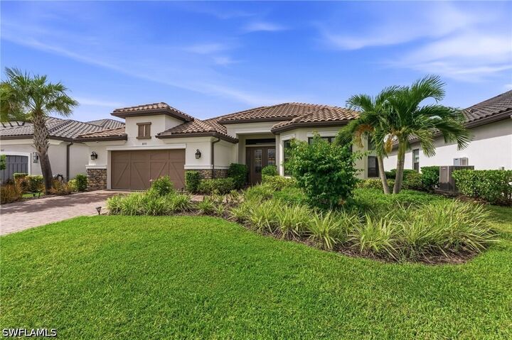 Property Photo:  8333 Promoso Court  FL 34114 