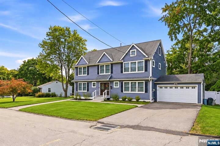 Property Photo:  51 Princeton Terrace  NJ 07436 