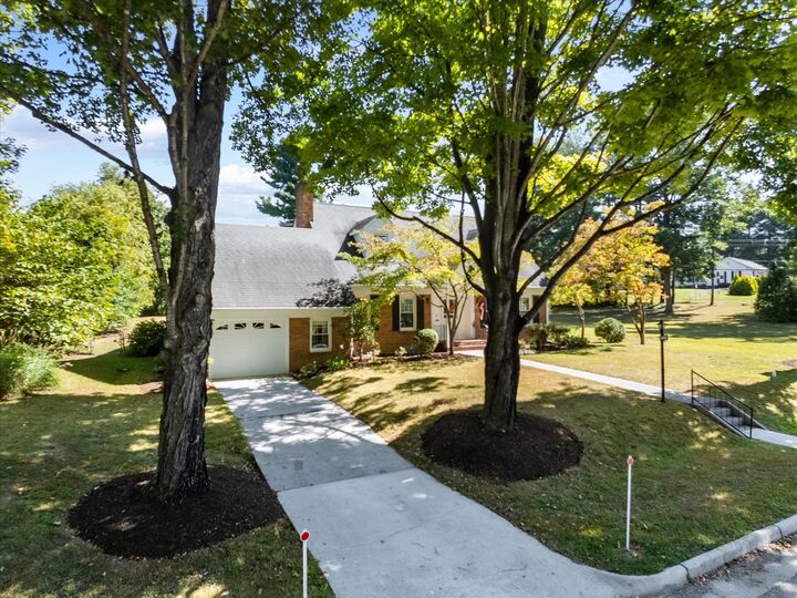 Property Photo: 913 Gracelyn Court VA 24060