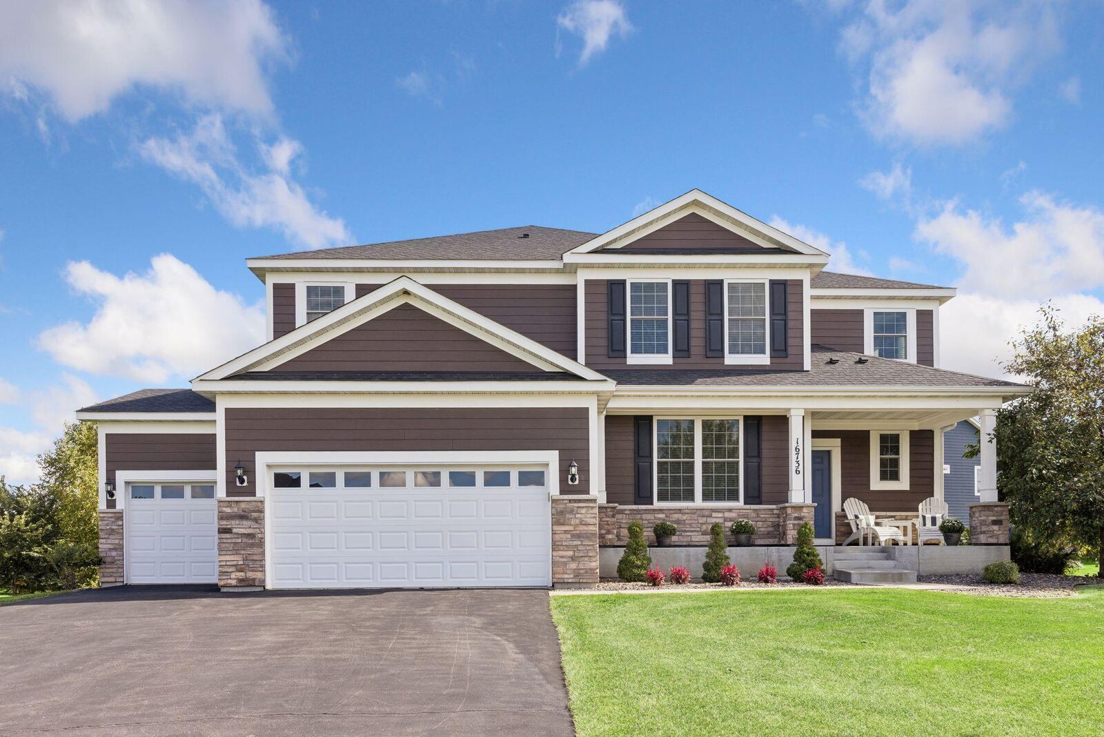 Property Photo:  16736 Wuttke Crossing  MN 55347 