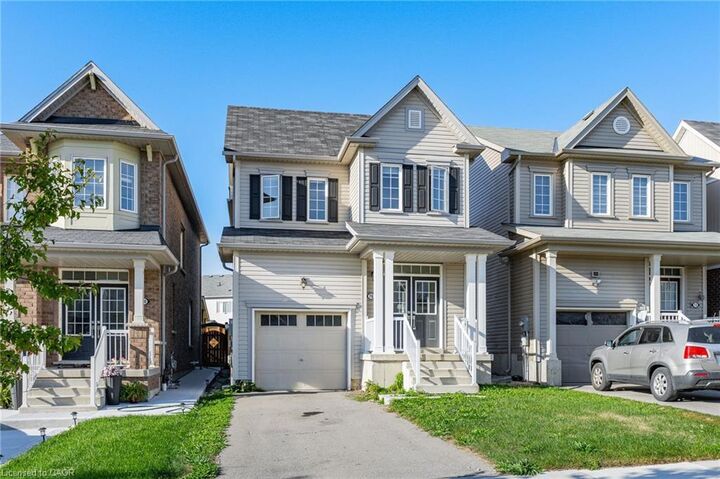 Property Photo:  76 Stamford Street  ON N0B 1M0 
