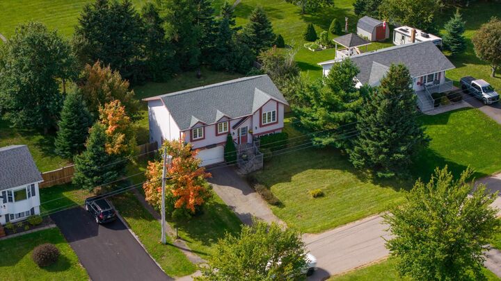 Property Photo: 10 Kenwood Circle PE C1E 1Z8