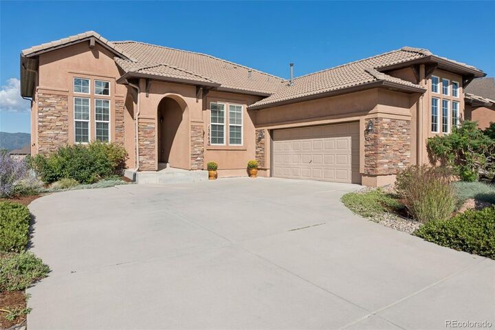 Property Photo:  15668 Old Post Drive  CO 80132 