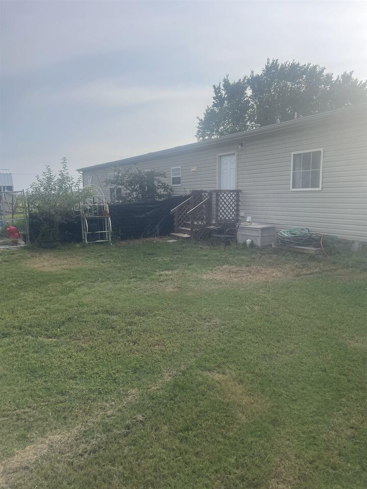 Property Photo: 525 S Lincoln KS 67003