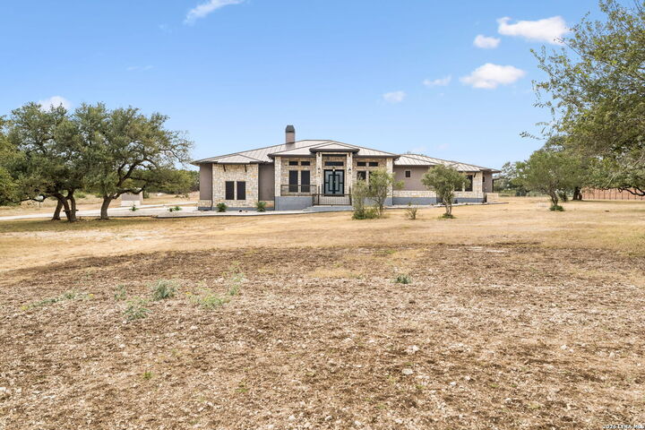 Property Photo:  538 San Marcos Trl  TX 78132 