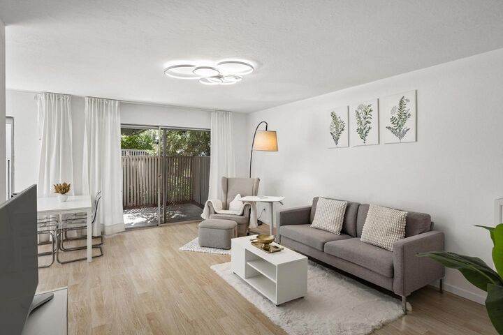 Property Photo: 255 South Rengstorff Avenue 139 CA 94040