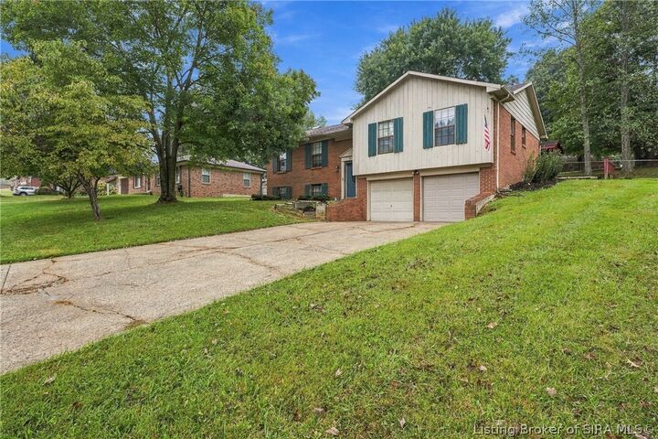 Property Photo:  6507 Brad Court  IN 47119 