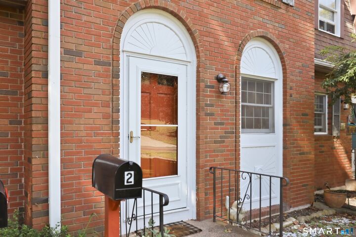 Property Photo:  56 Thomas Street 2  CT 06066 