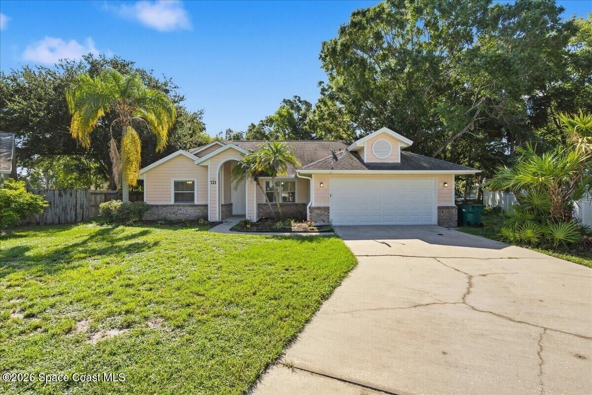Property Photo: 721 Samuel Chase Lane FL 32904