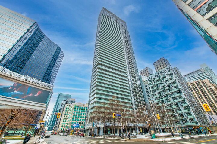 Property Photo:  300 Front Street W 501  ON M5V 0E9 