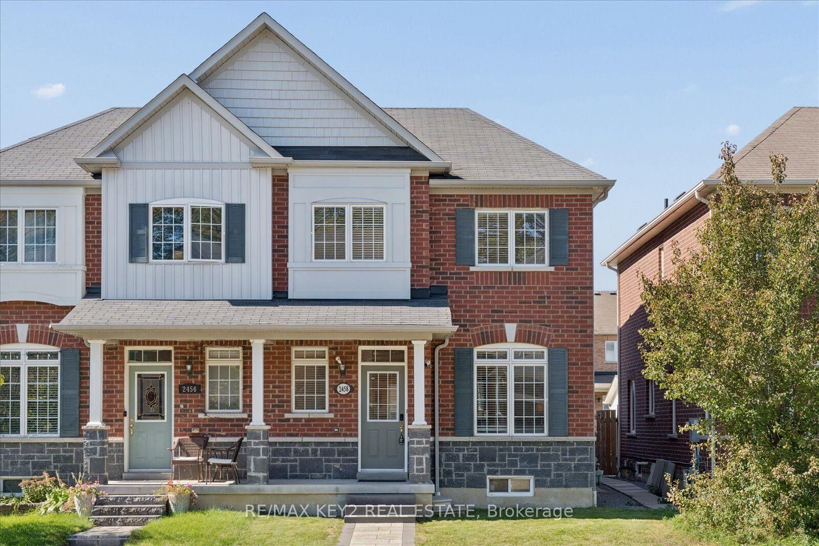 Property Photo:  2458 Earl Grey Avenue  ON L1X 0B9 