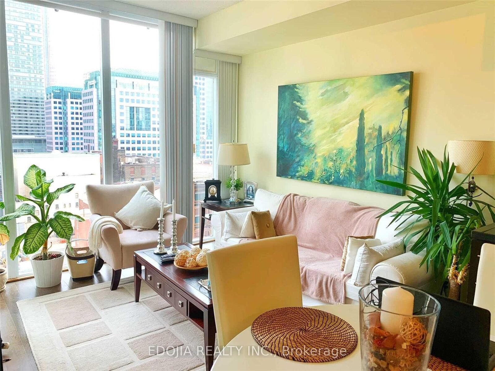 Photo de la propriété:  21 Nelson Street 1121  ON M5V 1T8 
