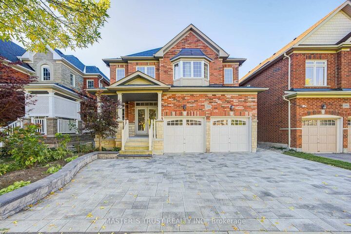 Property Photo:  213 River Ridge Boulevard  ON L4G 7T7 