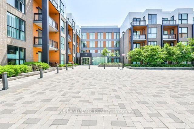 Property Photo:  168 Sabina Drive 220  ON L6H 0W5 