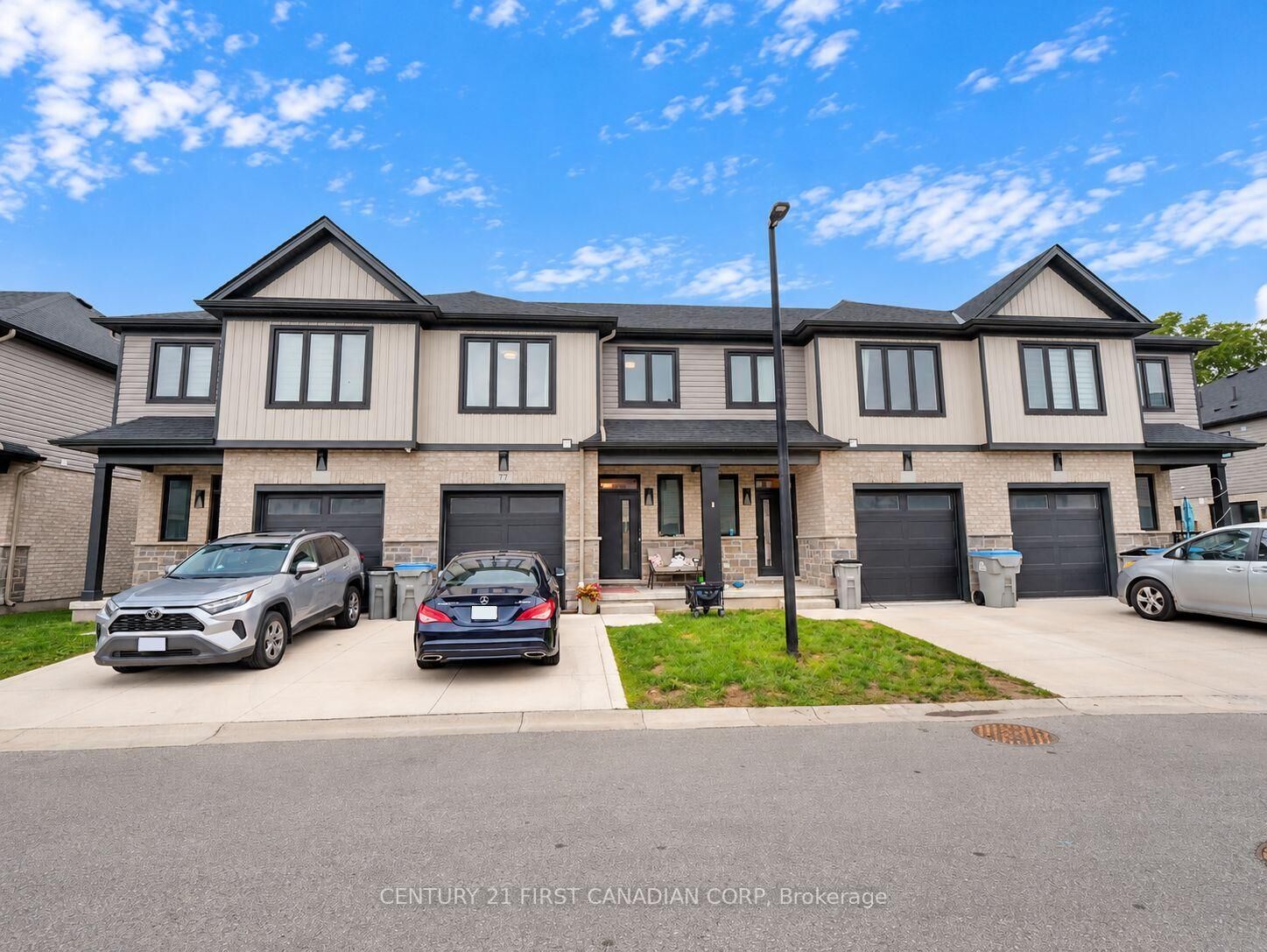 Property Photo:  601 Lions Park Drive 77  ON N0L 1W0 