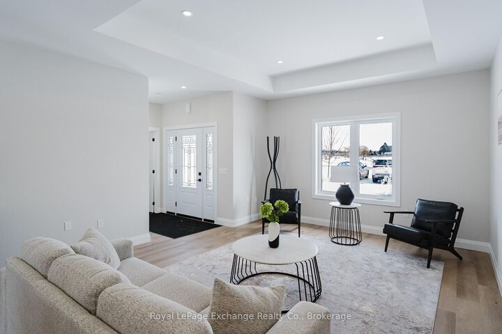 Property Photo:  1071 Waterloo Street N 41  ON N0H 2C3 