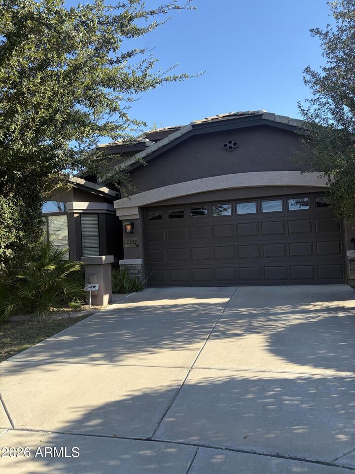 Property Photo:  2237 W Carolina Drive  AZ 85023 