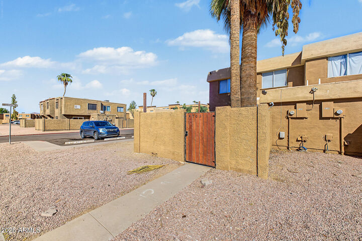 Property Photo:  4701 E Pueblo Avenue  AZ 85040 