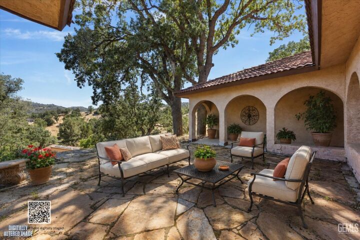 Property Photo:  23921 Parke Court  CA 93561 