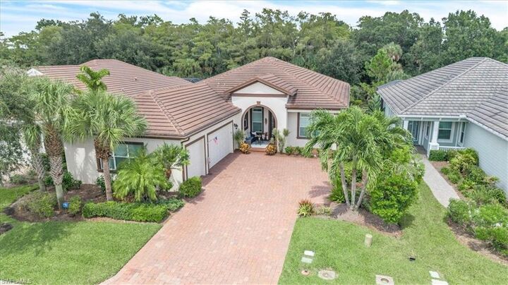 Property Photo:  13741 Woodhaven Cir  FL 33905 