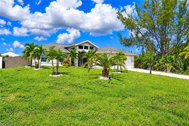 Property Photo: 2212 NW 42nd Pl FL 33993
