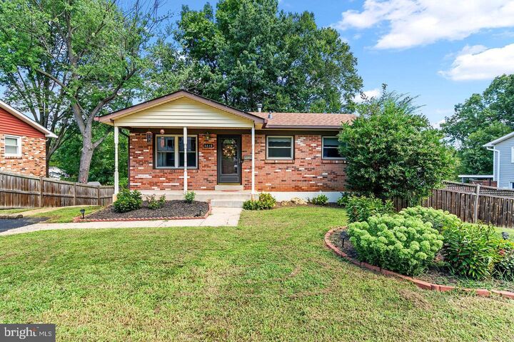 Property Photo:  4518 Evansdale Road  VA 22193 