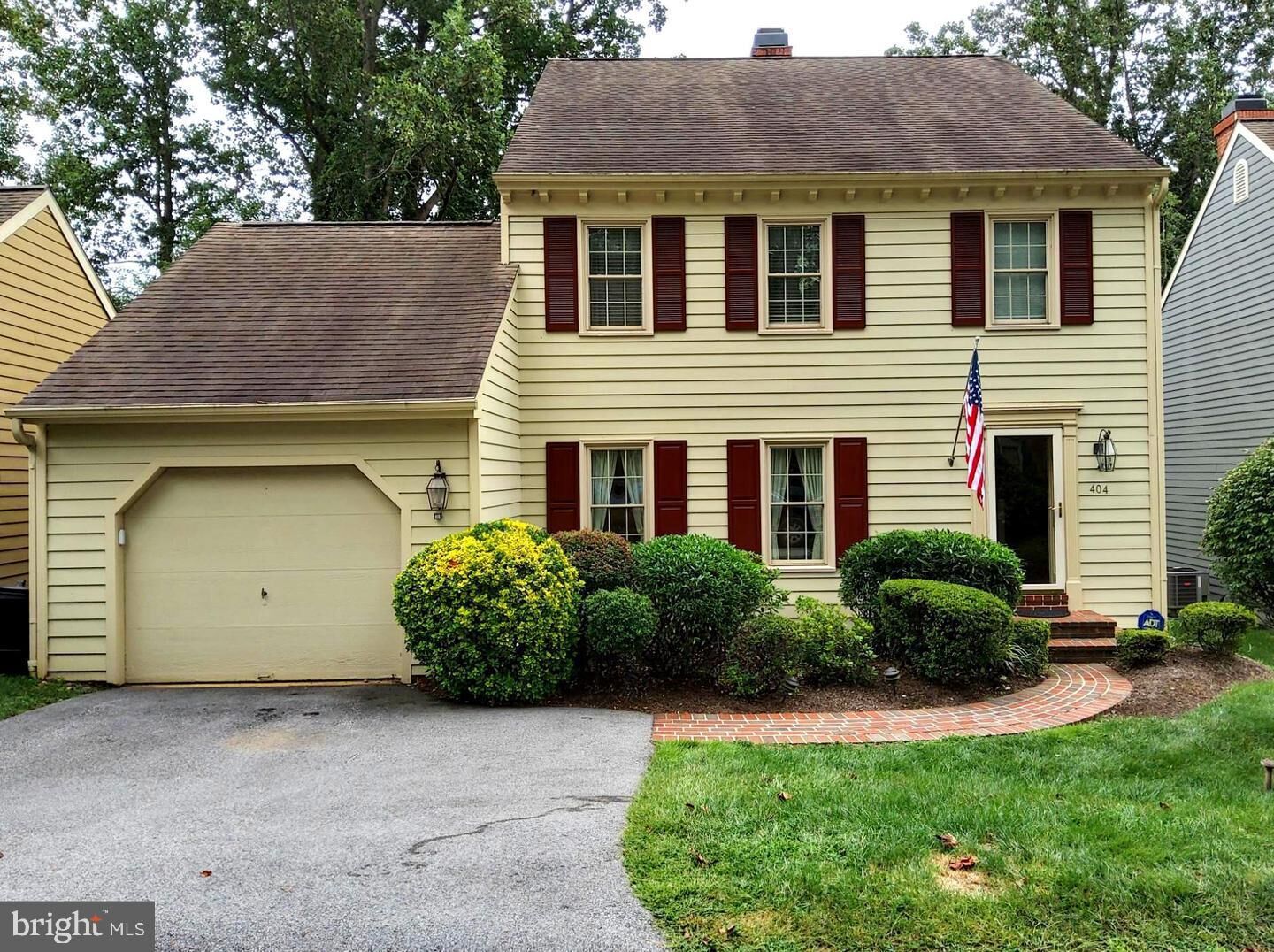 Property Photo: 404 Cranberry Lane 404 PA 19380