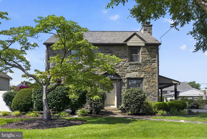 Property Photo:  329 Lynbrooke Road  PA 19064 