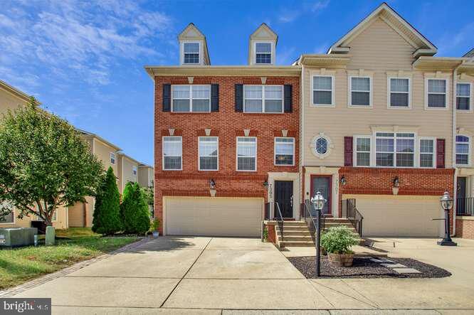 Property Photo:  7305 Mockingbird Circle  MD 21060 