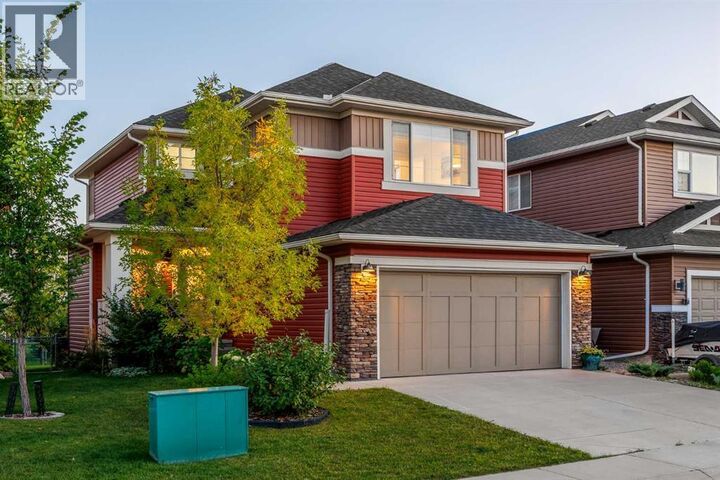 Property Photo:  286 Baywater Way Southwest  AB T4B 3V6 