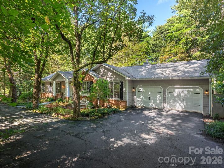 Property Photo: 2509 Little River Road NC 28739