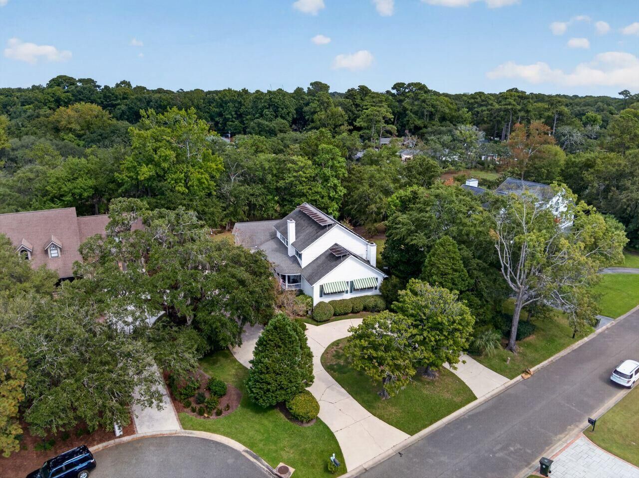 Property Photo:  86 Indigo Point Drive  SC 29407 