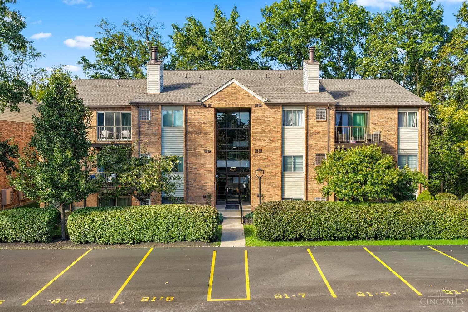 Property Photo:  5981 Meadow Creek Drive  OH 45150 