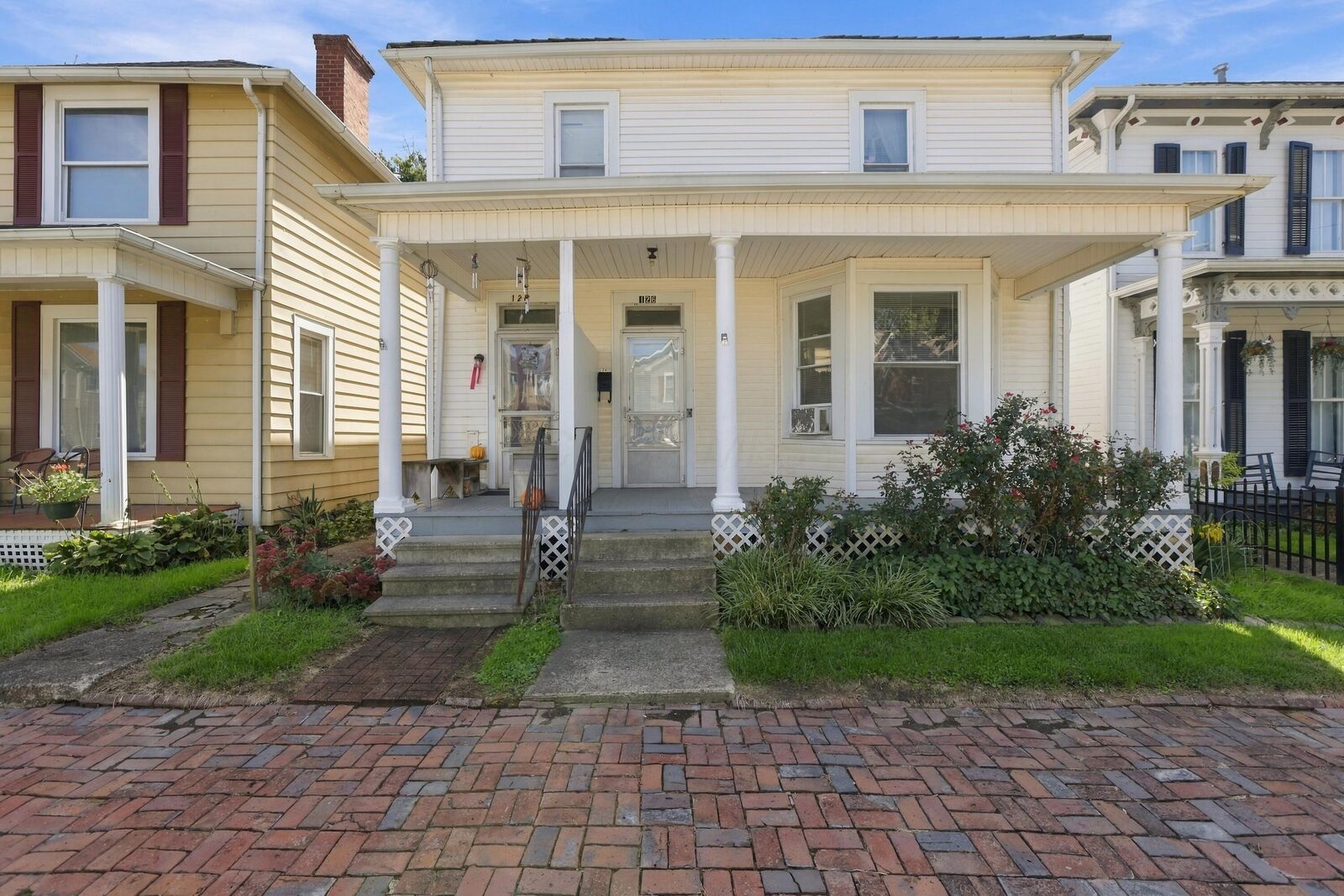 Property Photo: 128 Union Street OH 43130