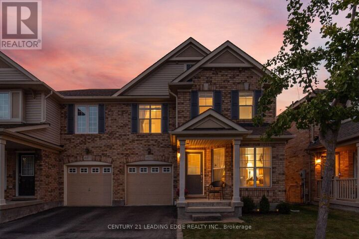 Property Photo: 4079 Gunby Crescent ON L7M 0A8