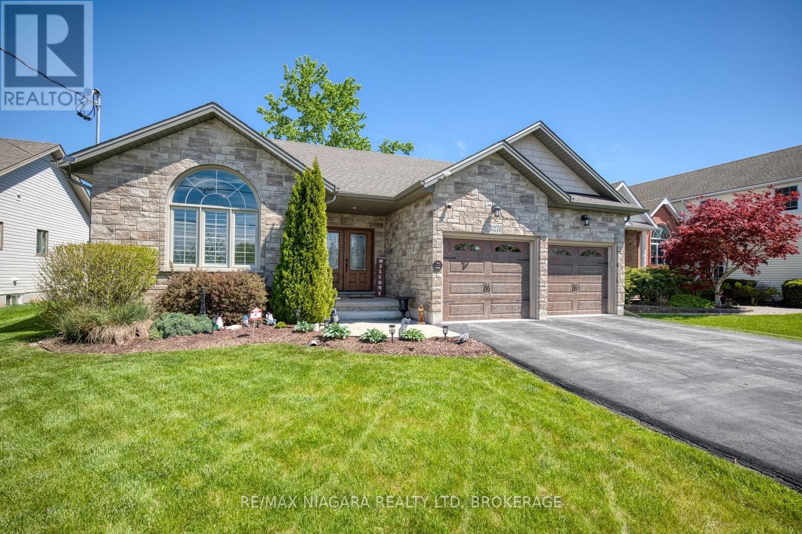 Property Photo:  3270 Thunder Bay Road  ON L0S 1N0 