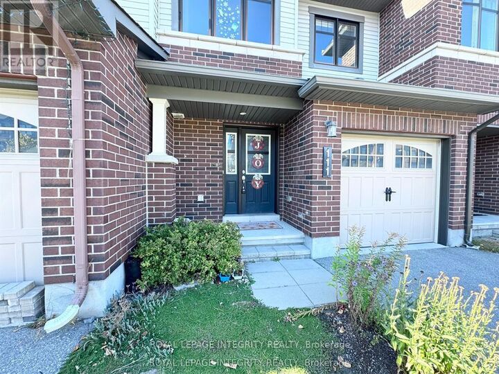Property Photo:  111 Sweetwater Lane  ON K2T 0L1 