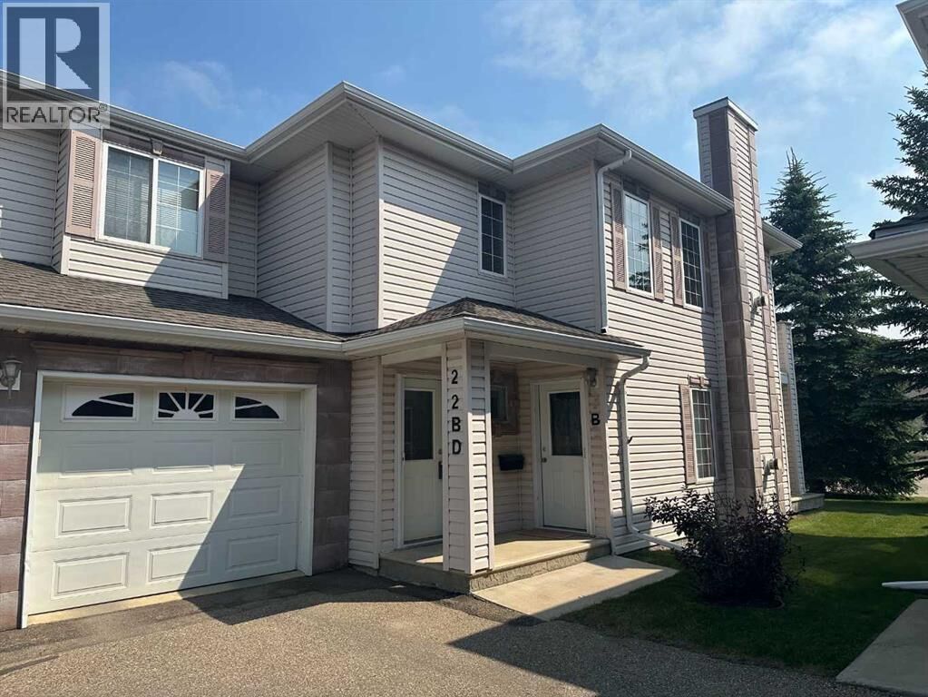 Property Photo:  32 Daines Avenue  AB T4R 2Z5 