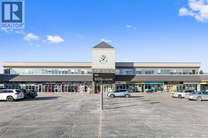 Property Photo:  5841 Malden Square 206  ON N9H 1S3 