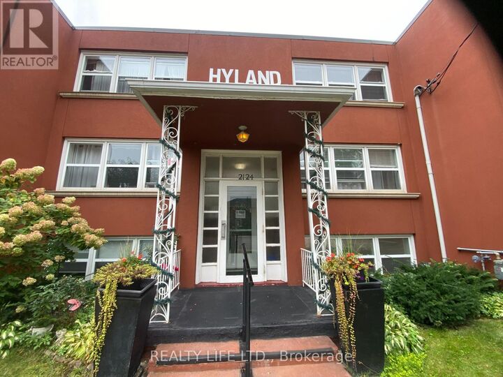 Property Photo:  2124 Harris Crescent  ON L7R 1G4 