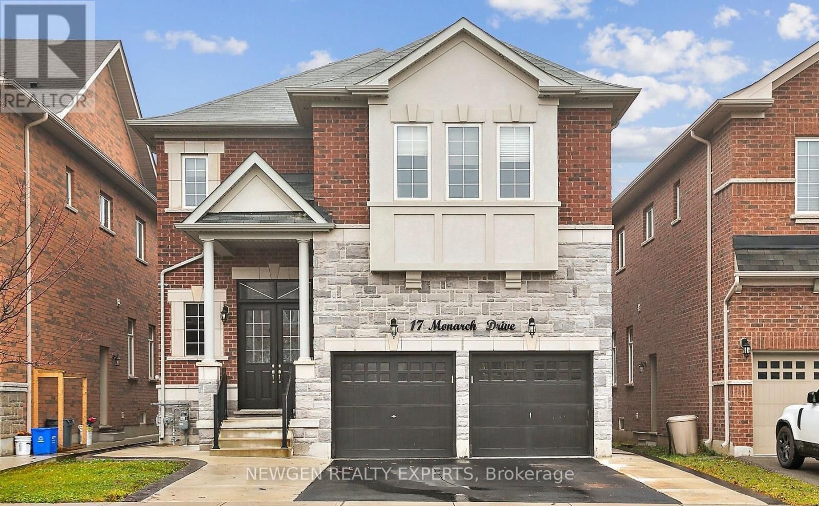 Property Photo:  17 Monarch Drive  ON L7G 0H9 