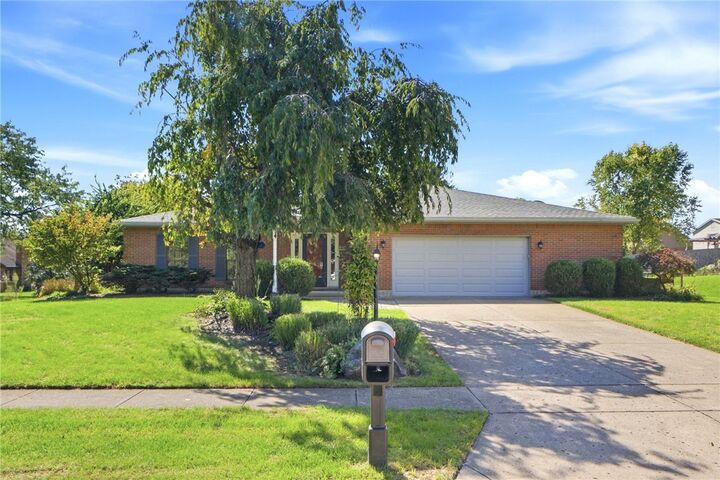 Property Photo:  4043 Summerfield Drive  OH 45432 