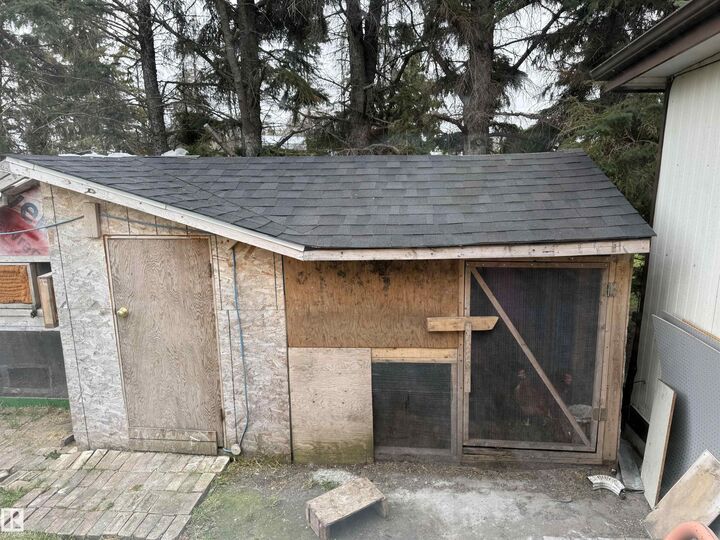 Property Photo:  4626 51 Avenue  AB T0B 4R0 