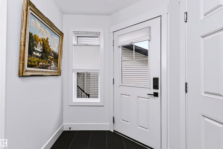 Property Photo: 38 Sentry Way AB T8H 2N8