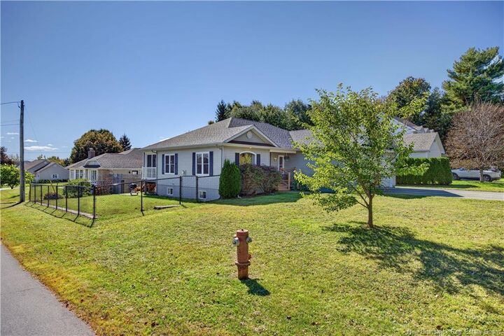 Property Photo:  109 Kingston Avenue  NB E1V 7P8 