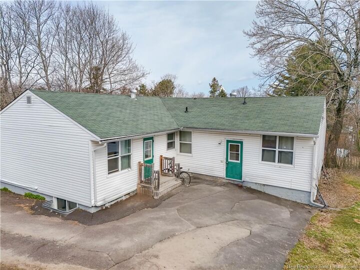 Photo de la propriété:  774 Reid Street  NB E3B 3V9 