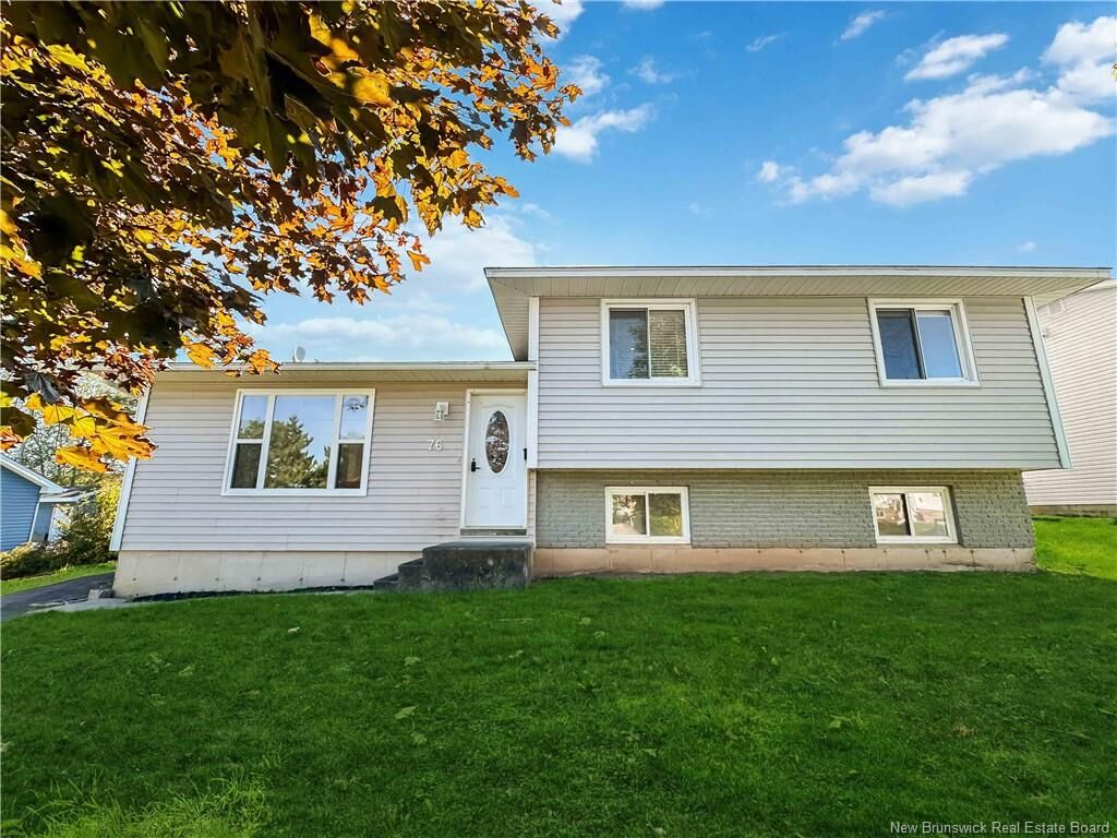 Property Photo:  76 Briardale Drive  NB E1G 2B6 